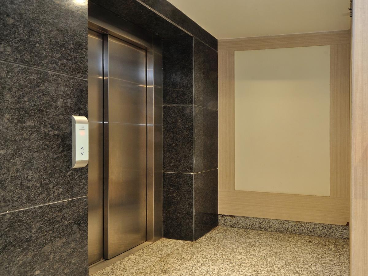 Royal Grand - Opposite Axis Bank East Patel Nagar 3* New Delhi