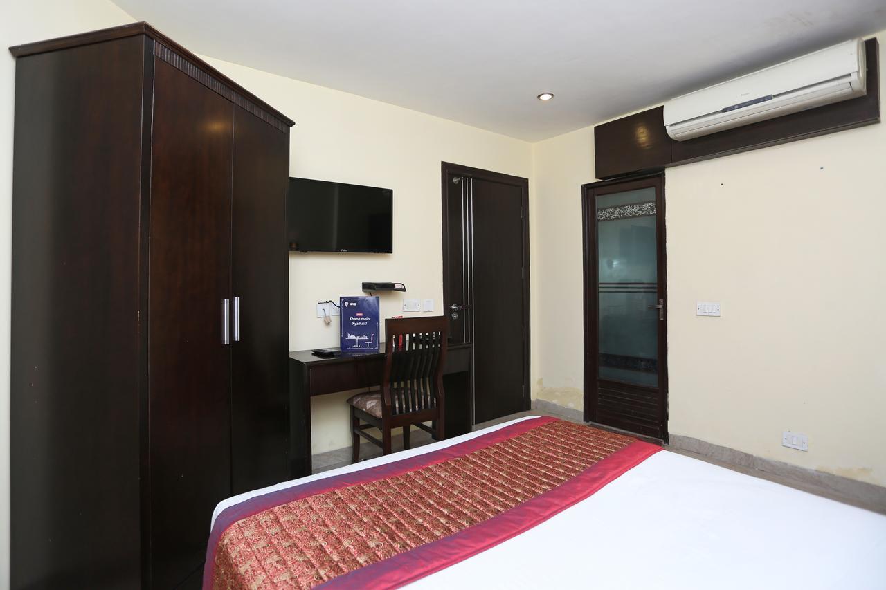 Hotel Oyo 714 De Plaza 3*