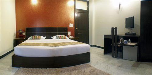 Grand Ffour 3* New Delhi