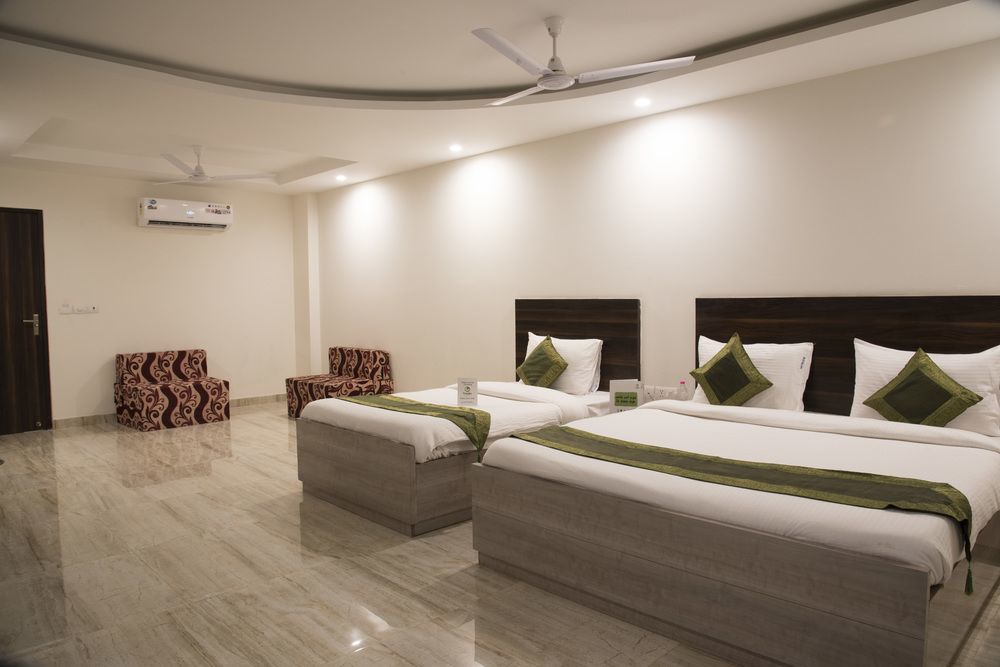 Hotel O Lakshya 3*