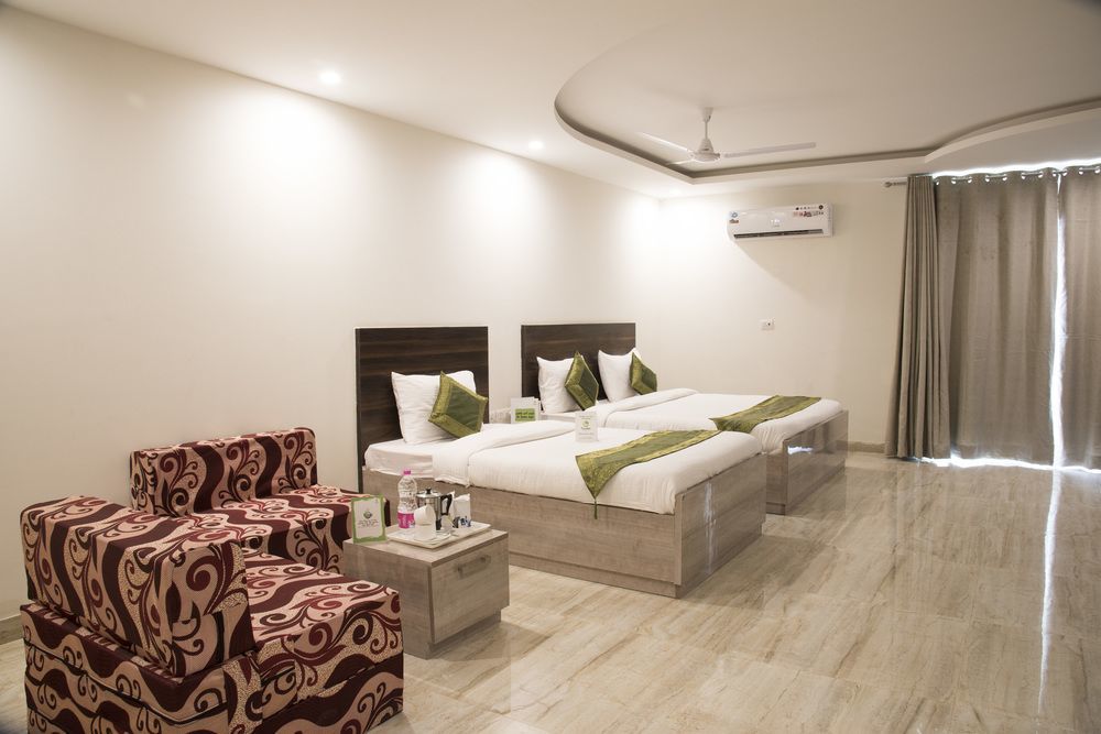 Hotel O Lakshya 3*