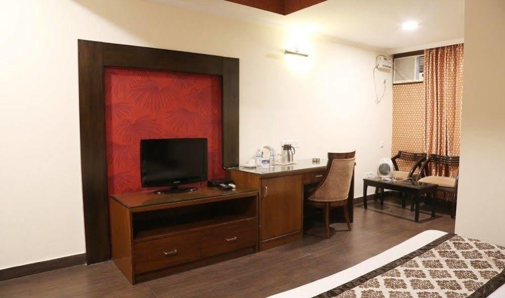 Chirag Residency 3* New Delhi