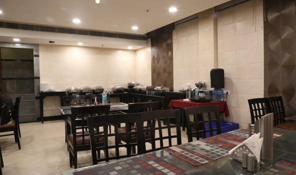 Chirag Residency 3* New Delhi