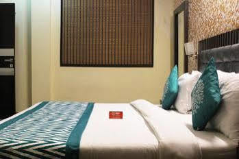 Hotel Fabhotel Swiss International Patel Nagar 3*