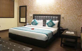 Fabhotel Swiss International Patel Nagar 3* Nova Deli