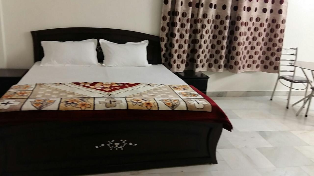 Hotel Jagannath & 2*