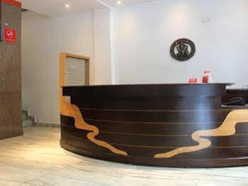 Oyo Paharganj Near Bikaner Sweets 3* New Delhi