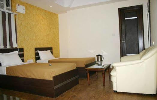 Hotel Ananda 3* Delhi (National Capital Territory of India)