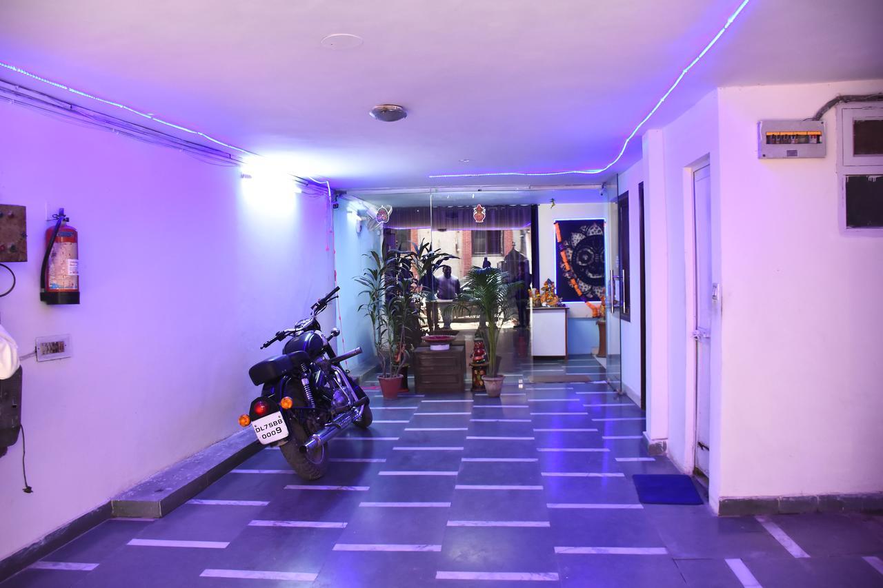 Jagannath & Nova Deli