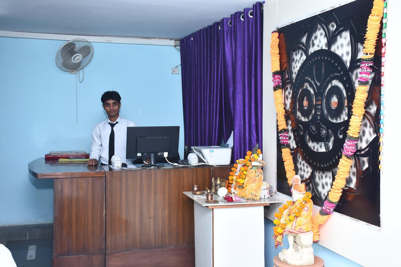 Jagannath & Nova Deli
