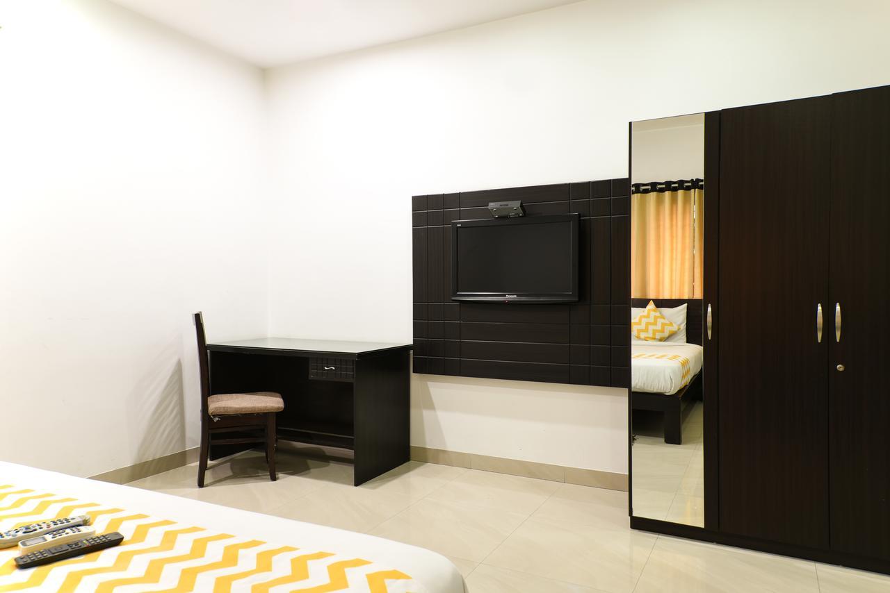 Fabexpress Yug Karol Bagh