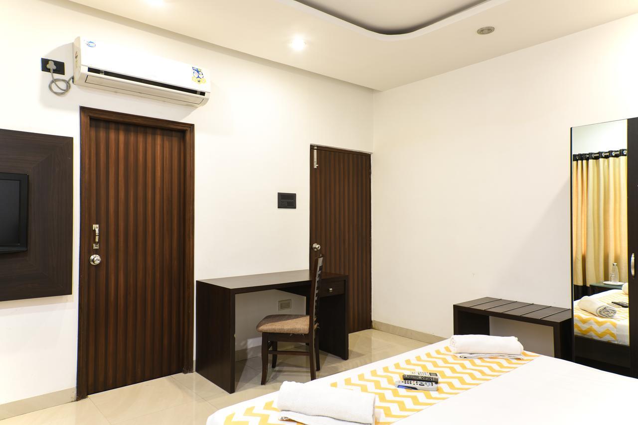 Fabexpress Yug Karol Bagh