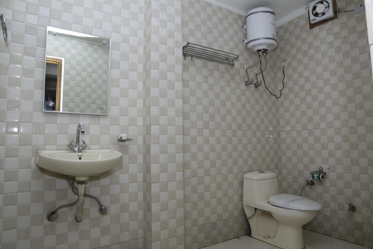 Hotel Vishal By Comfort Nova Deli
