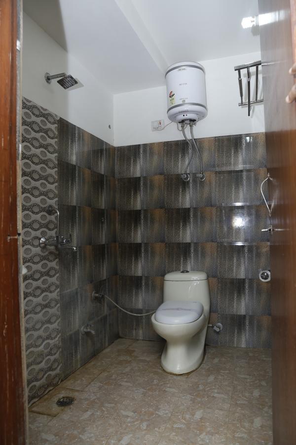 Vishal By Comfort Hotel 3*