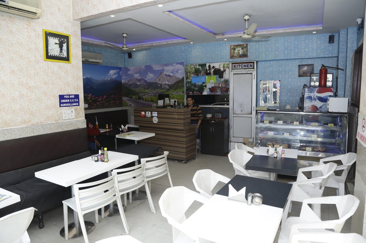 Hotel Vishal By Comfort 3*