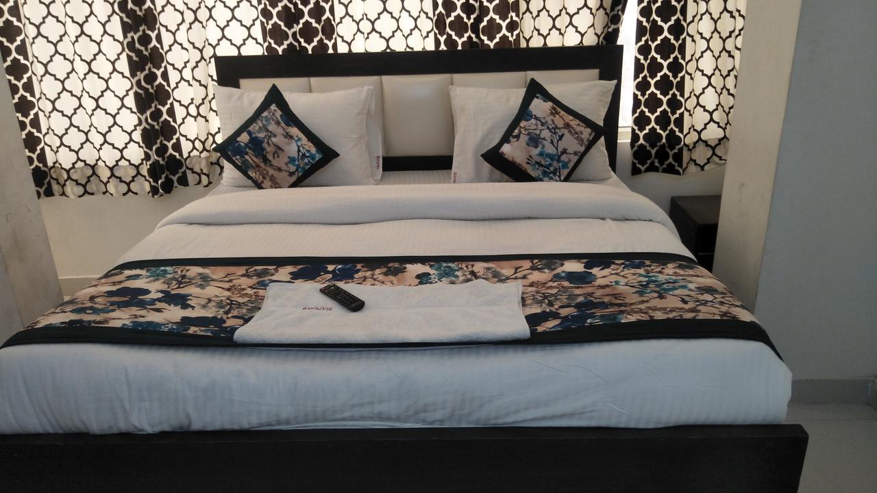 Hotel Diamond Palace