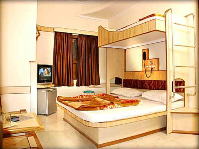 Crown Plaza Hotel Nova Deli