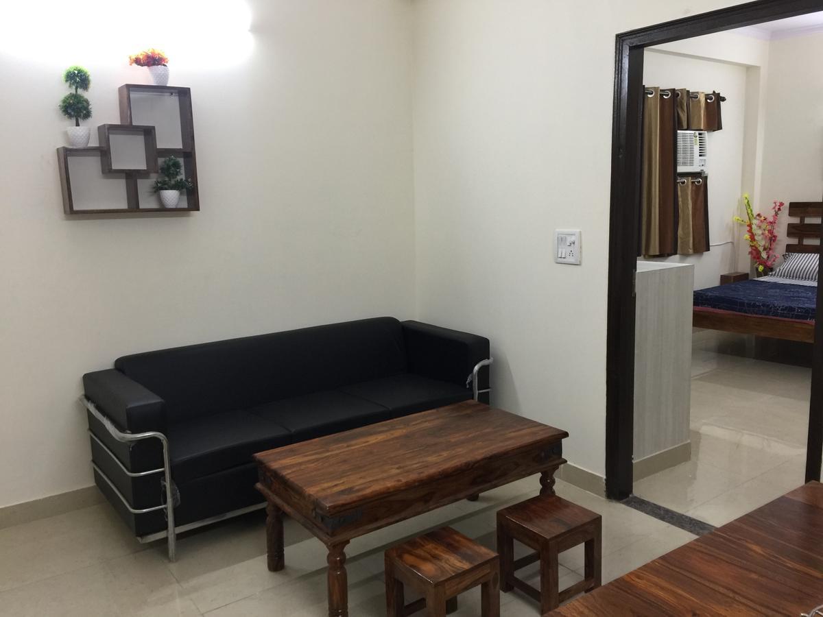 Homestay The Raveesh E24 - 2bhk Serviced New Delhi