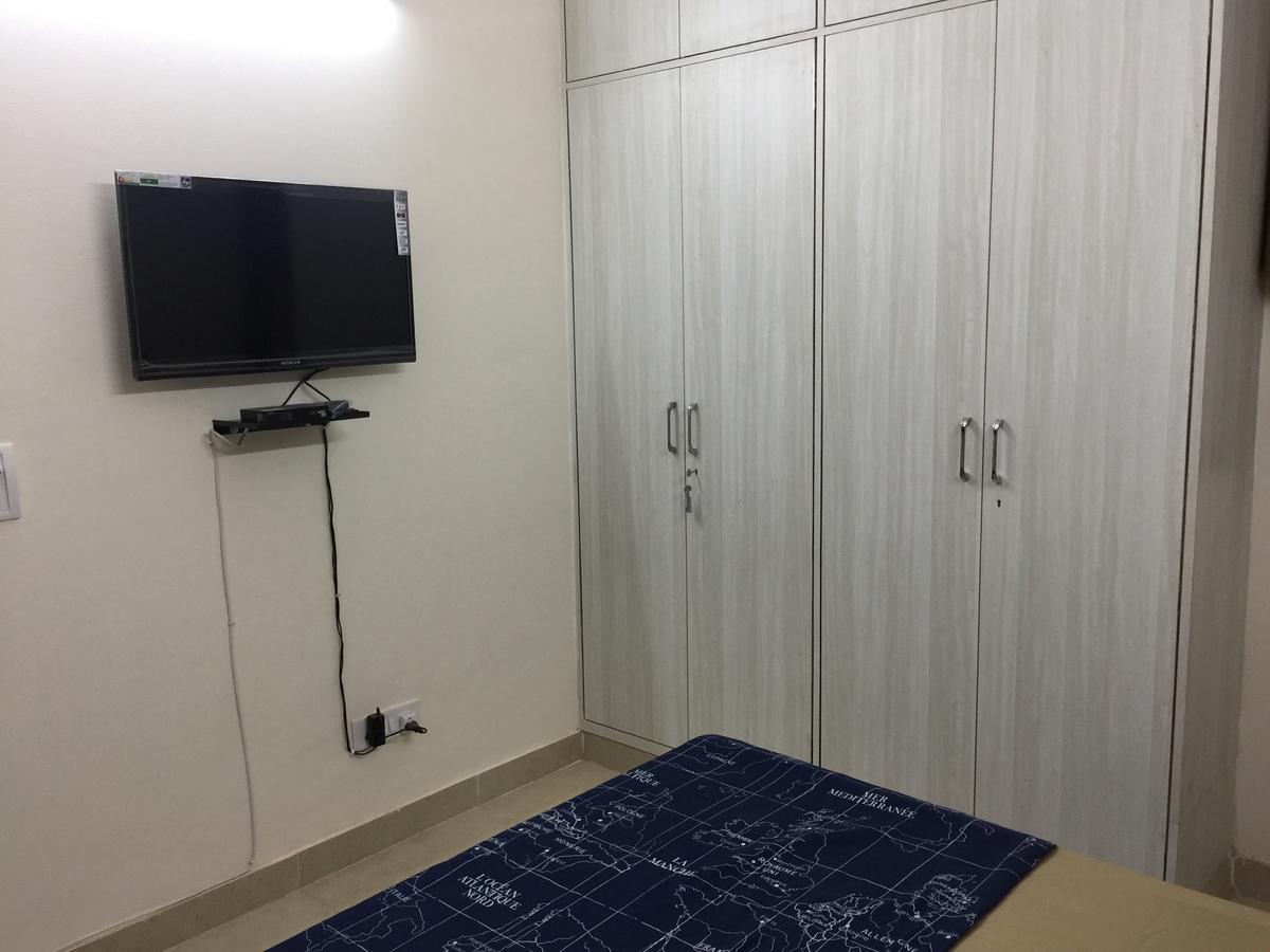 The Raveesh E24 - 2bhk Serviced