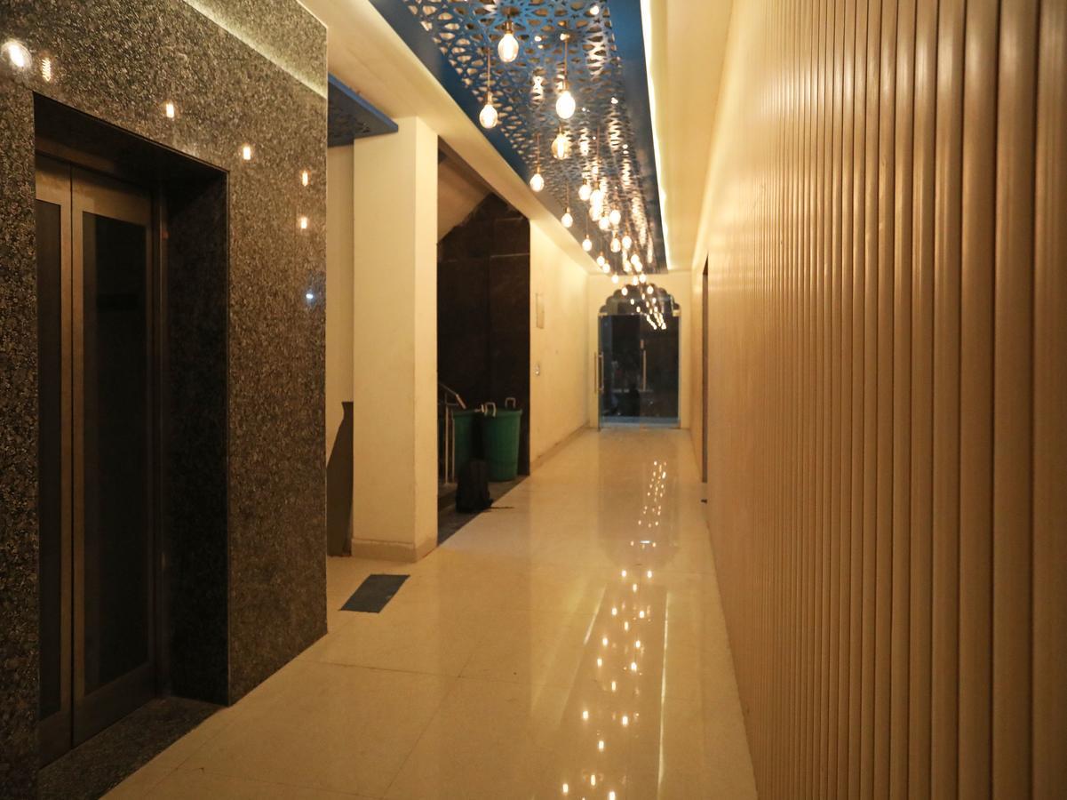Oyo 11583 Prime View Hotel 3*