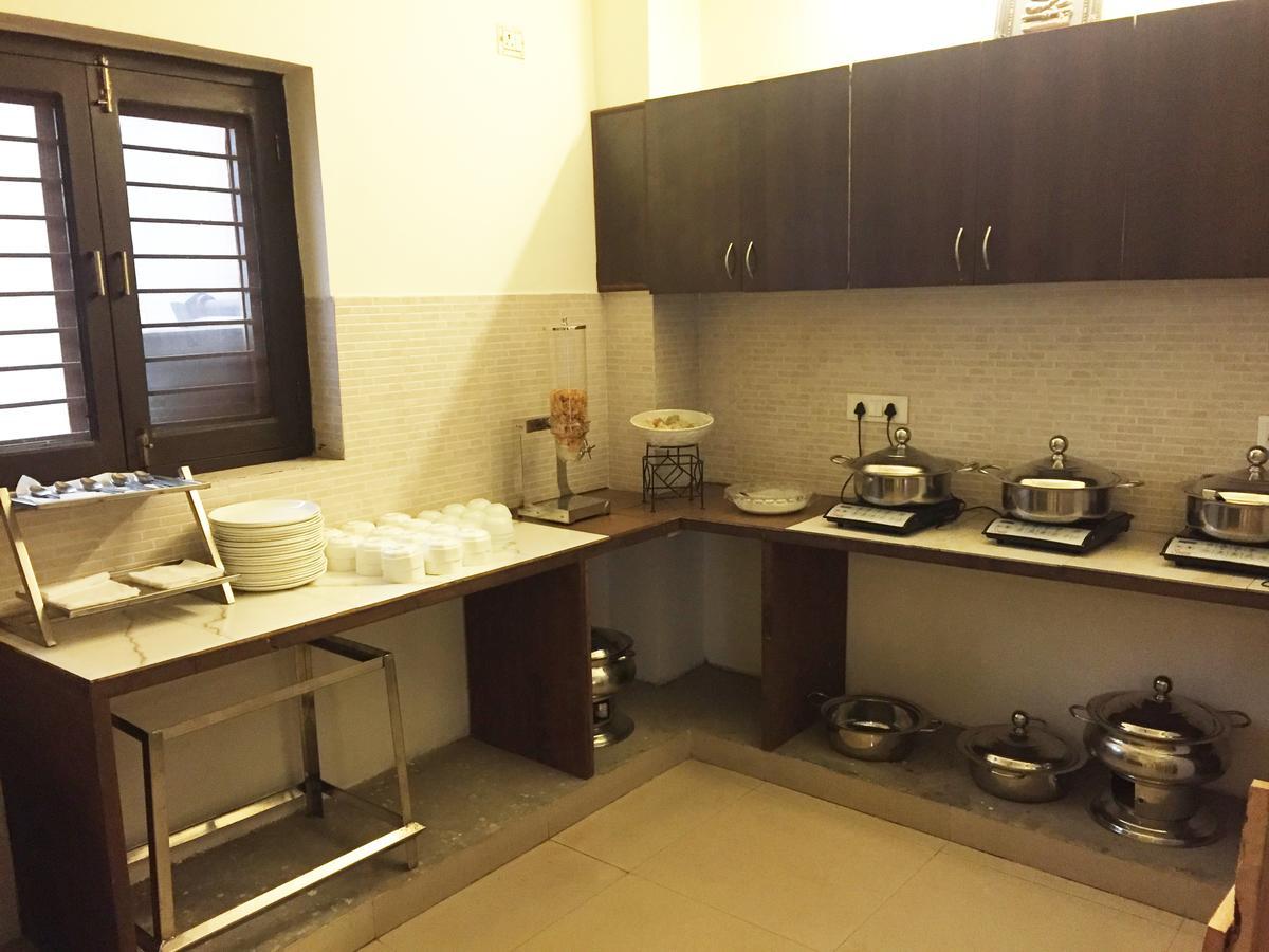 Anantkoti Hotel 3*