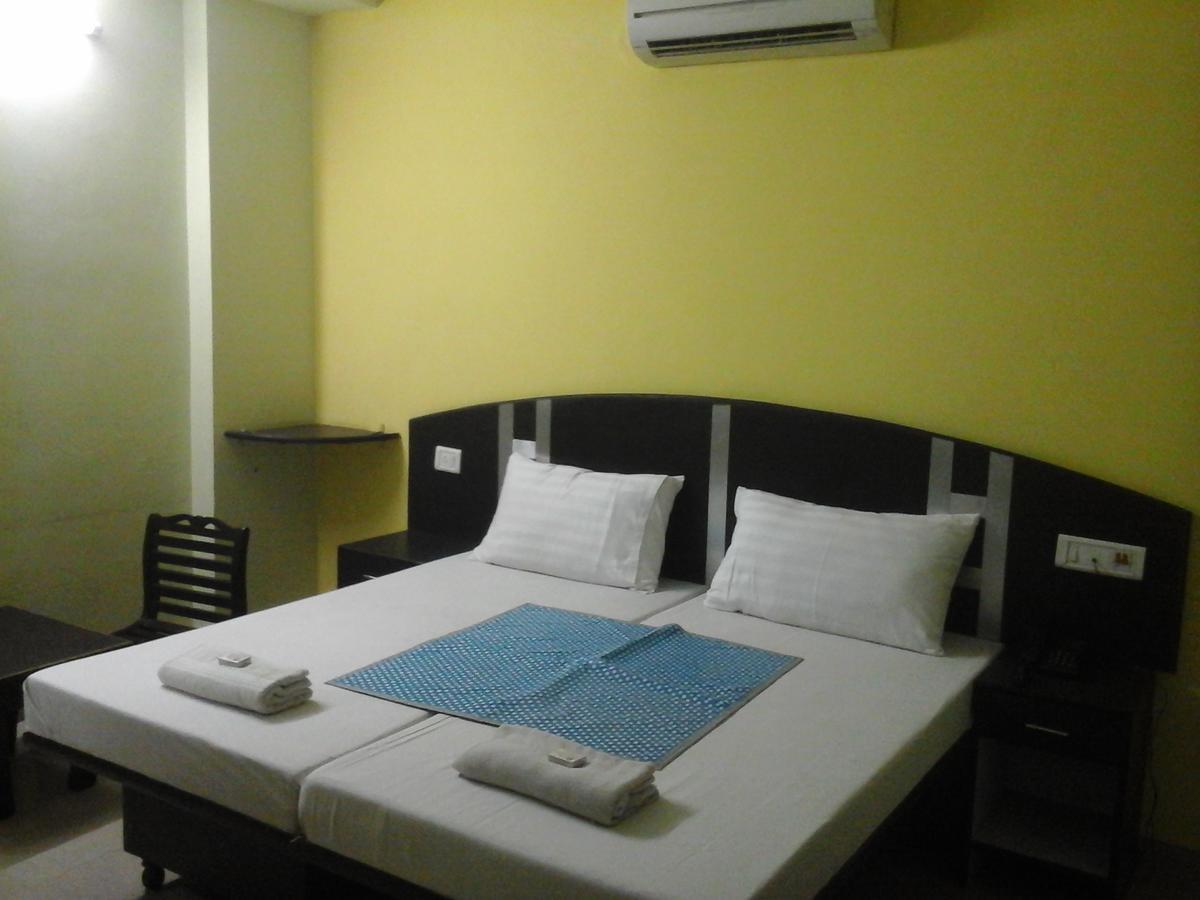 Hotel Surya Plaza
