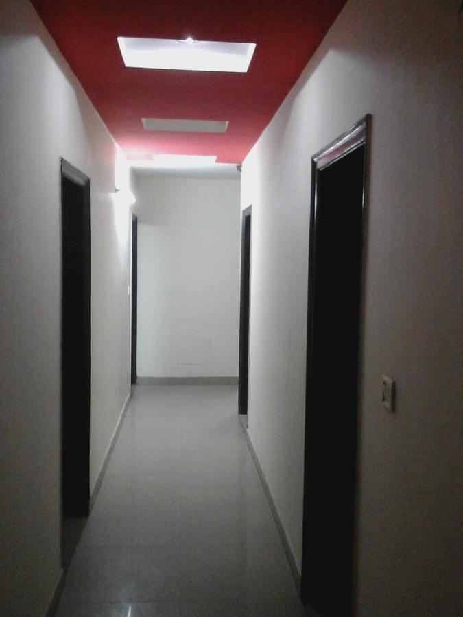 Hotel Surya Plaza New Delhi