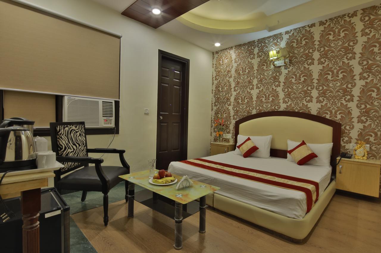 Hotel Knk International