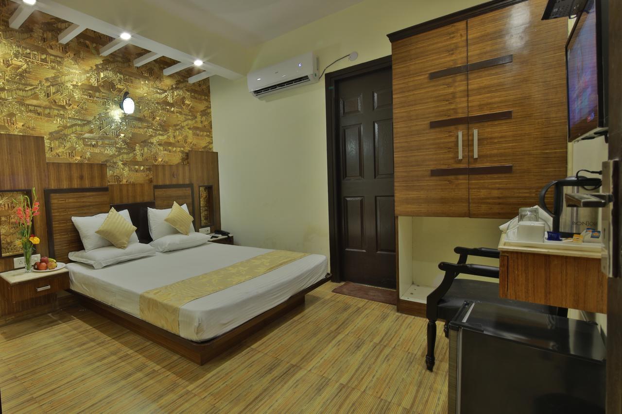 Hotel Knk International 3*