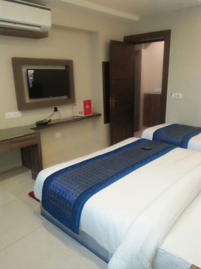 Hotel Merry Gold 3*