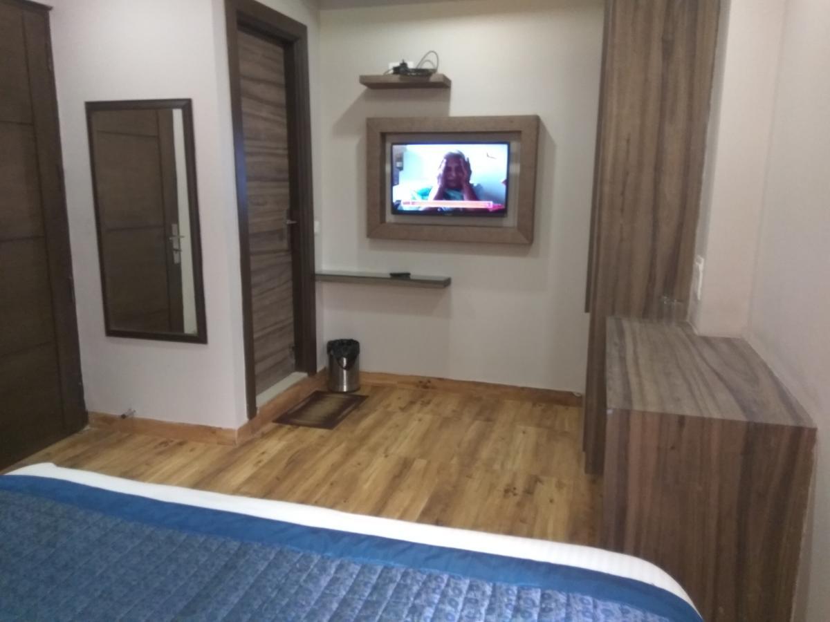 Merry Gold Hotel