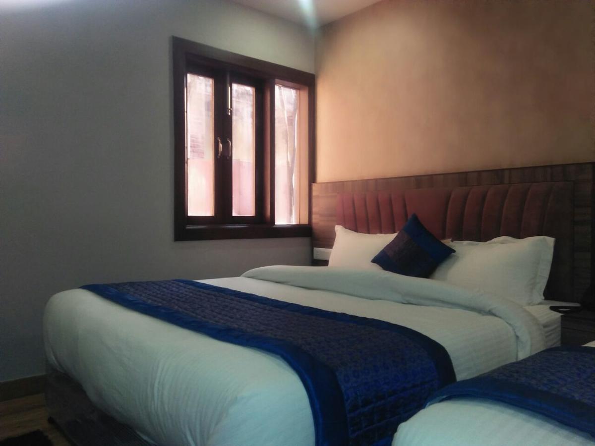 Merry Gold Hotel
