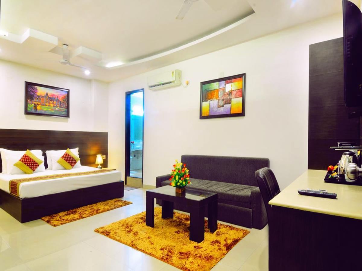 Sky Rich International - 05 Mins From Karol Bagh Metro Station Hotel 4*