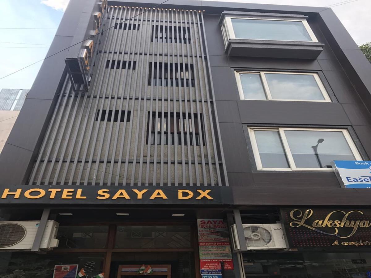 Saya Deluxe Near Railway Station ' Nova Deli