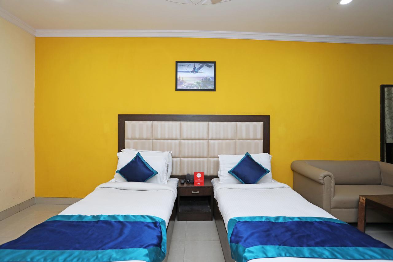Hotel The Rts Plaza Nova Deli