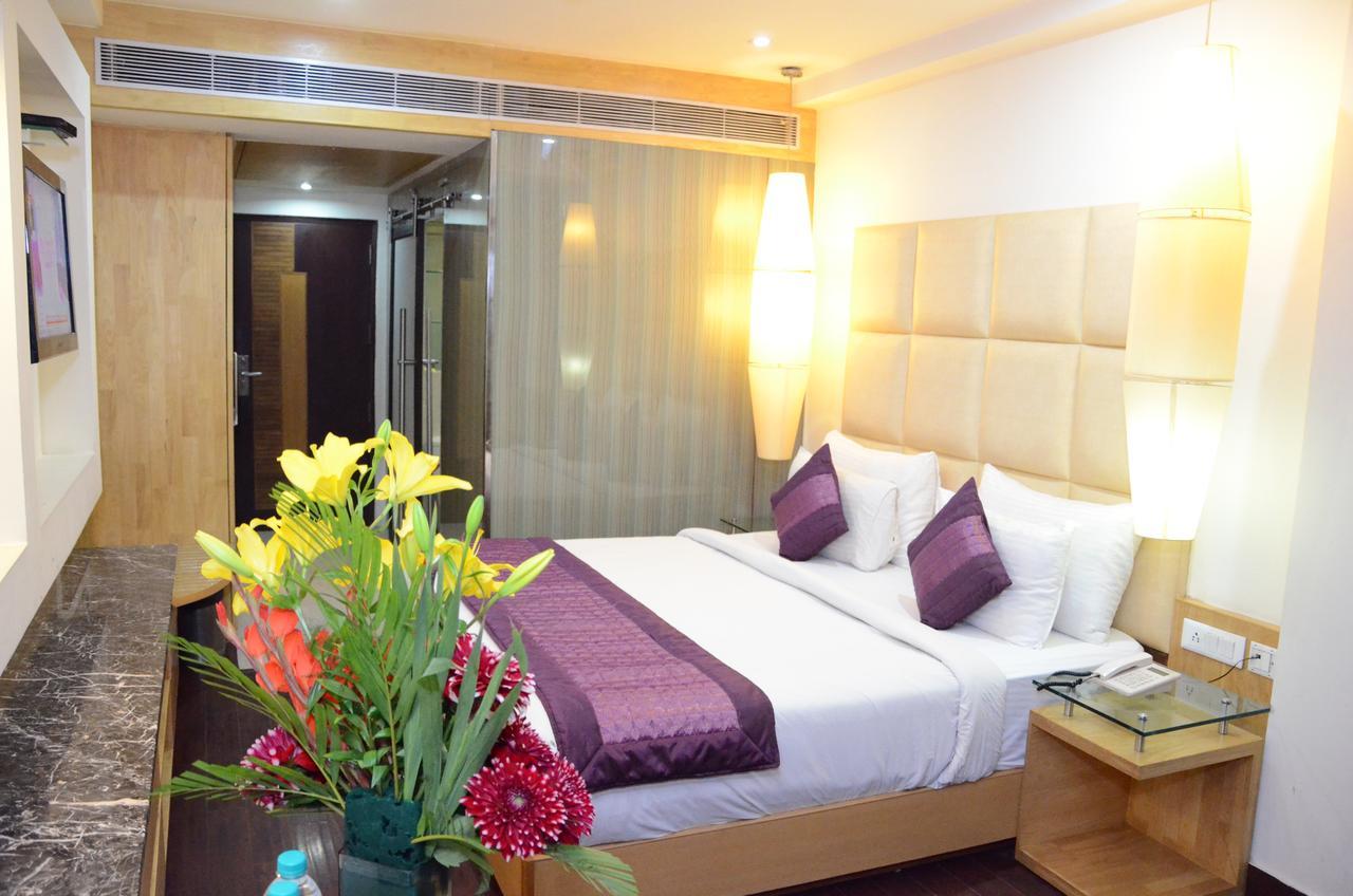 Airport Hotel Grand By Fantasia Hotel