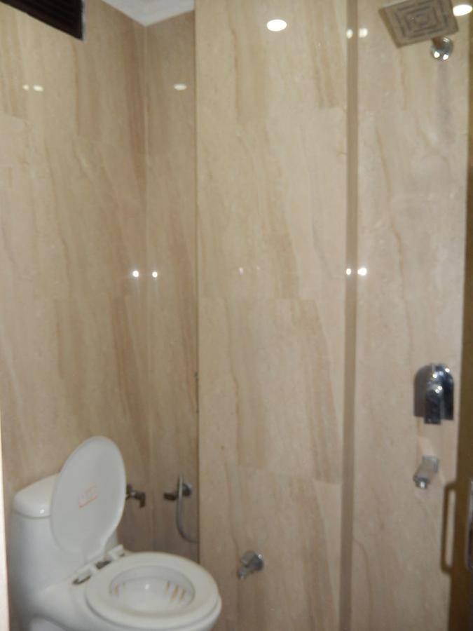 Hotel White House Tourist 2*