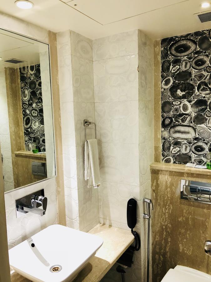 Empire - 2025 Traveller's Choice Award Winning 4* New Delhi