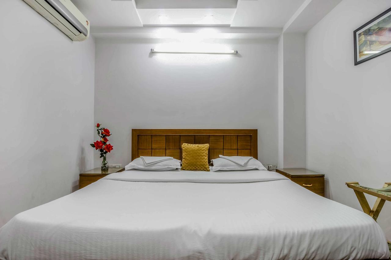 New India Homestay *