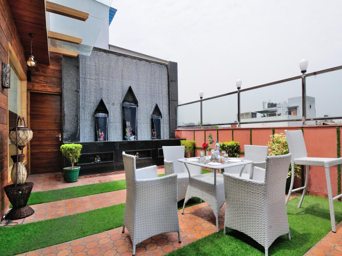 Hotel The Gold Regency - 02 Mins From Railway Station