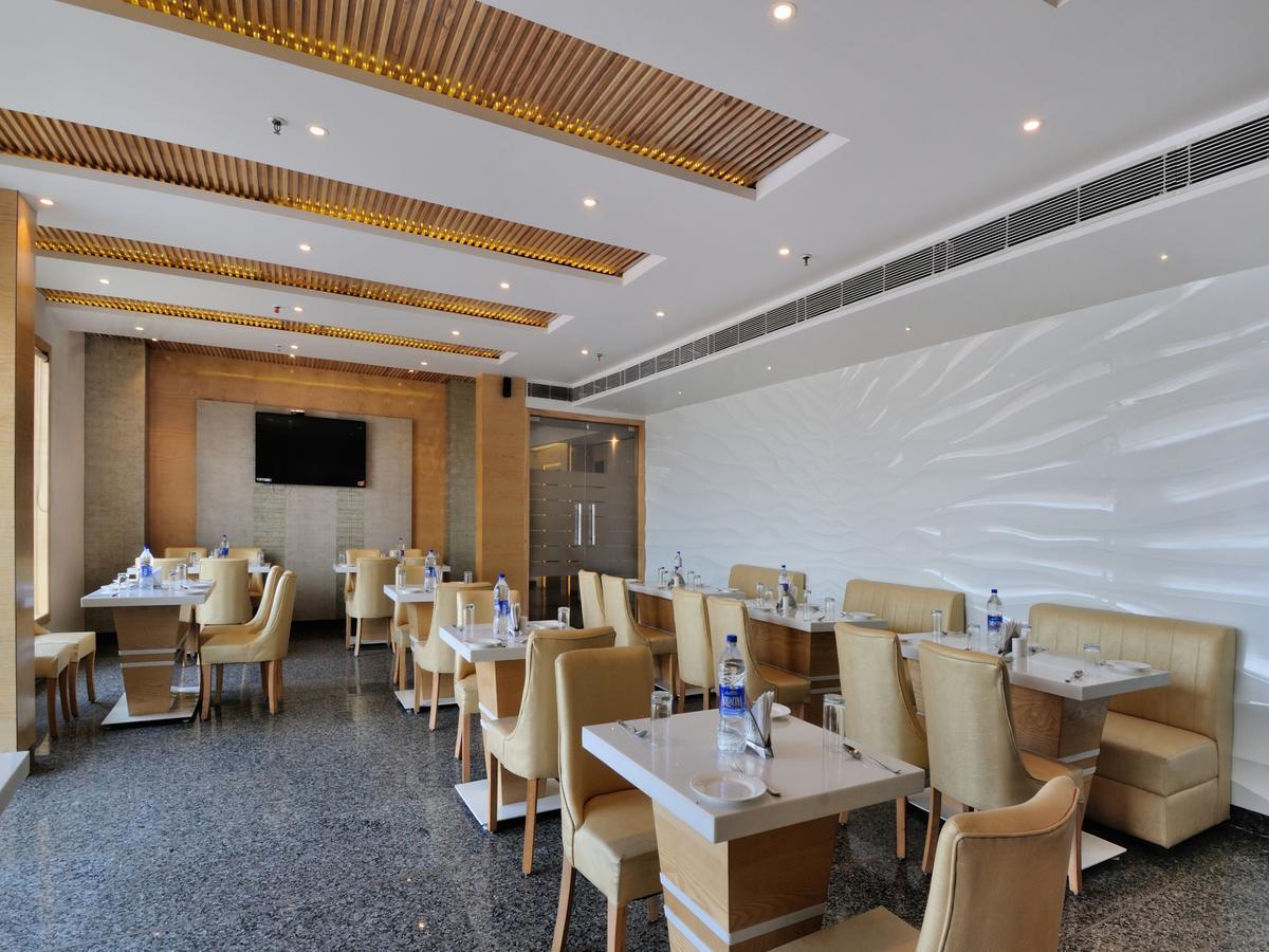 The Gold Regency - 02 Mins From Railway Station 3* Nova Deli