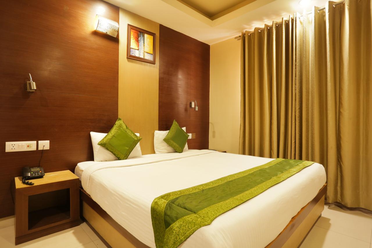 Hotel Balsons International New Delhi