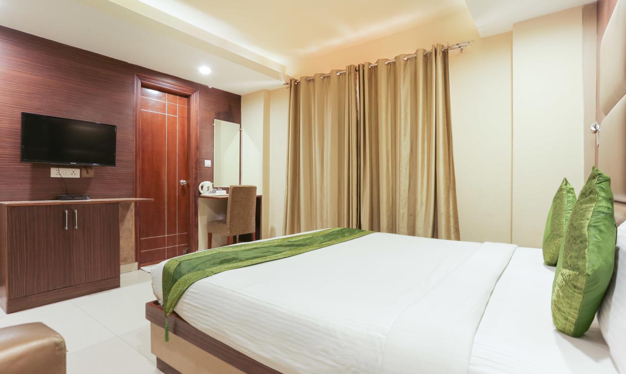 Hotel Balsons International New Delhi