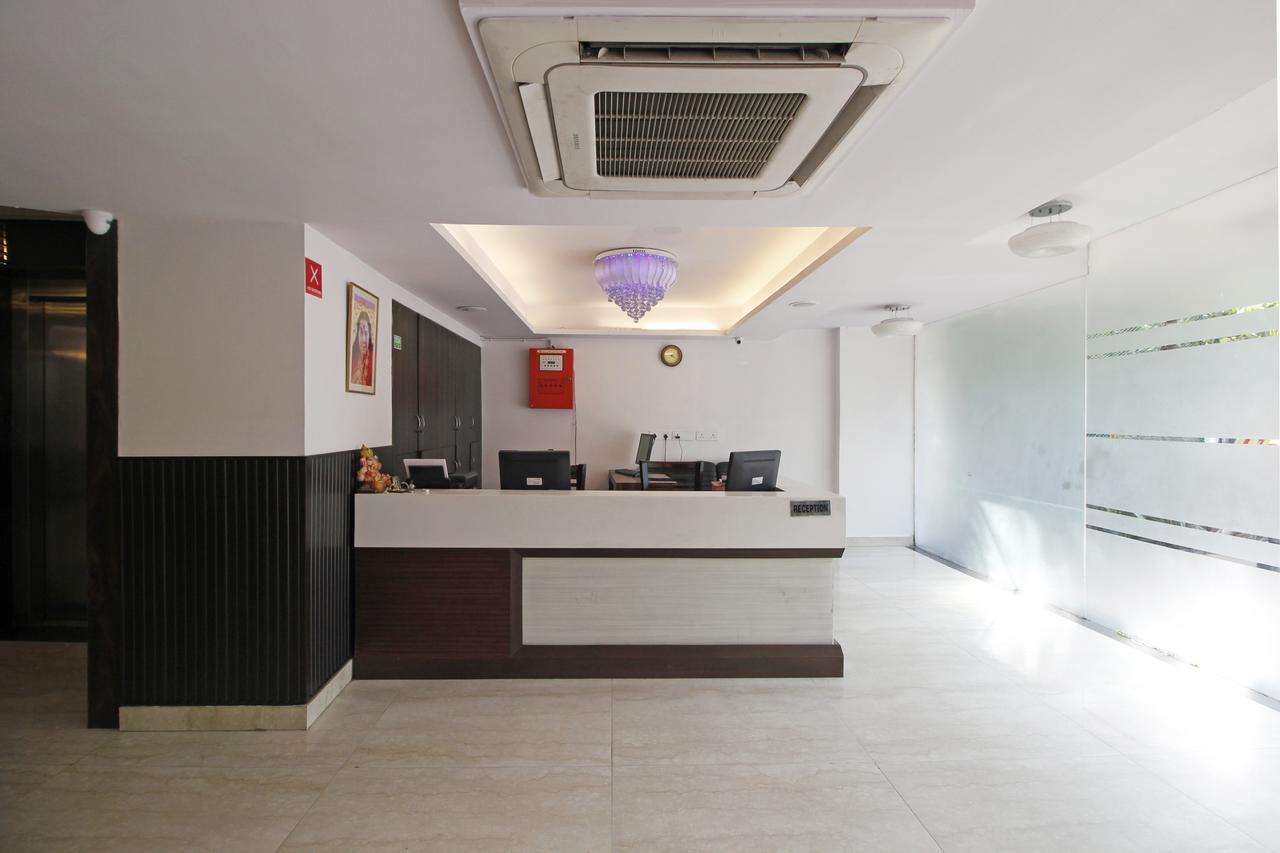 Hotel Park Residency
