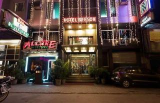 Oyo 10848 Geeson Hotel 3*