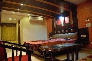 Oyo 10848 Geeson Hotel New Delhi