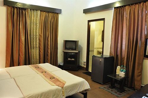 Fabexpress Pulse Impulse 3* New Delhi