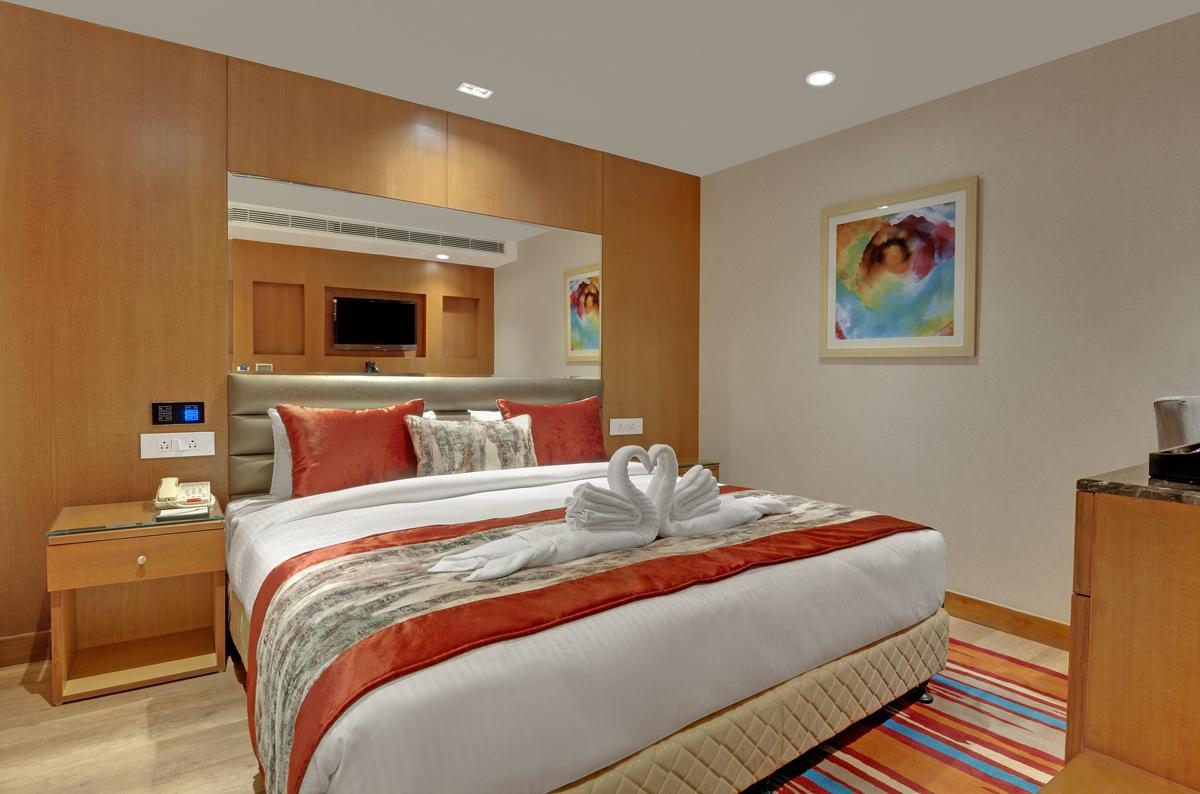 Beacon Nirman Vihar Hotel