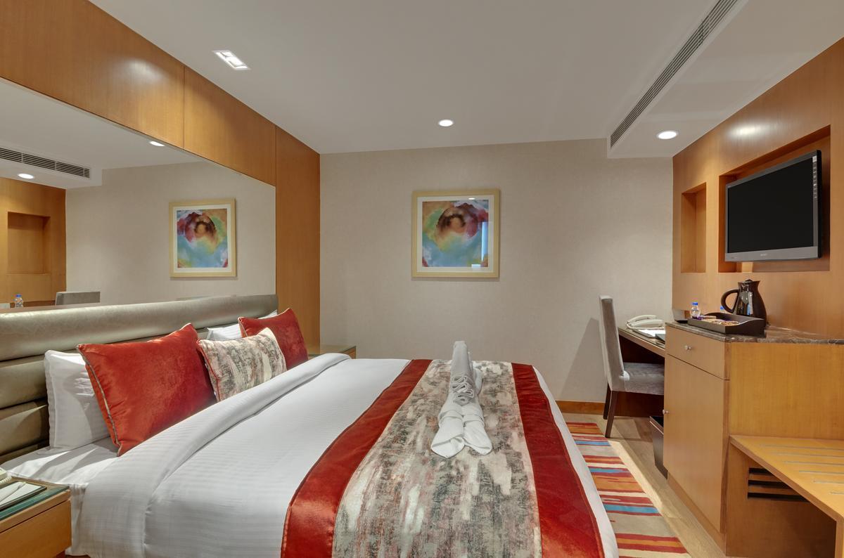 Beacon Nirman Vihar 3*
