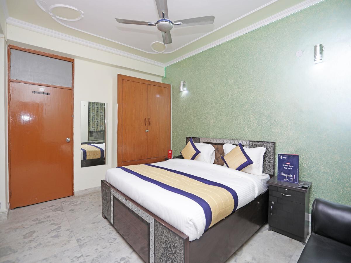 Hotel Oyo 11924 Jp Residency New Delhi